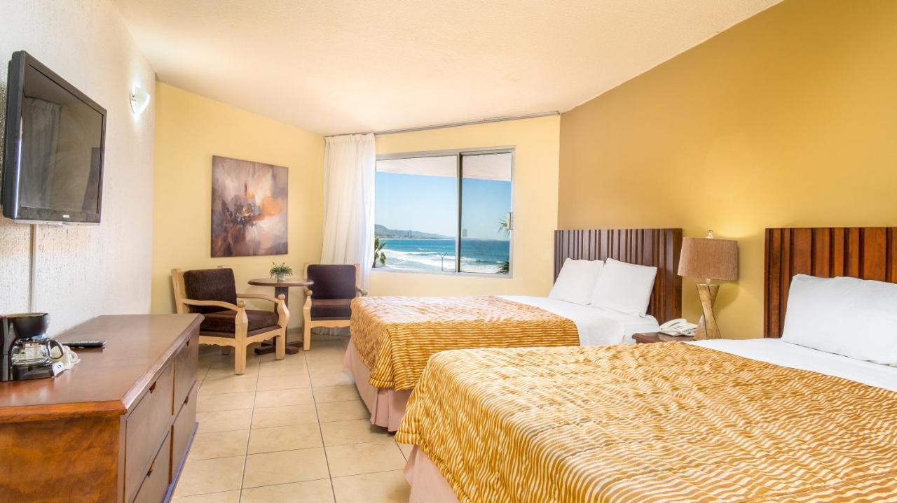 Puerto Nuevo Baja Hotel & Villas Росарито Экстерьер фото