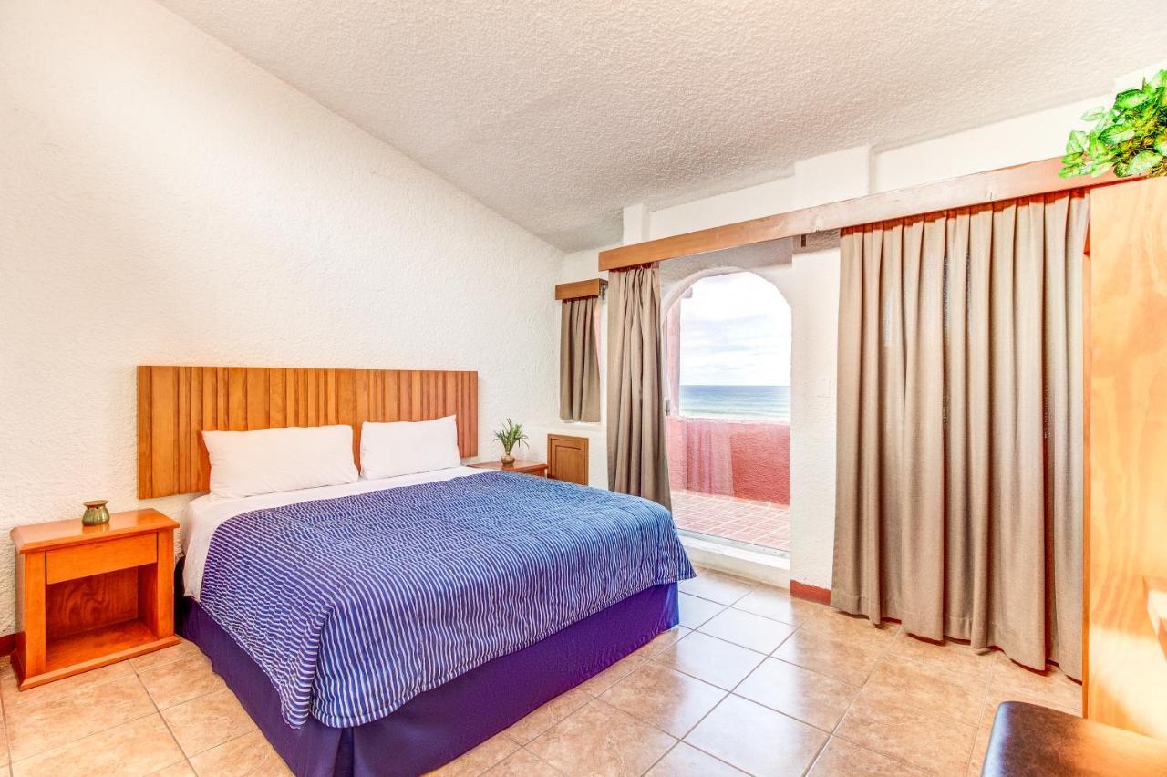 Puerto Nuevo Baja Hotel & Villas Росарито Экстерьер фото