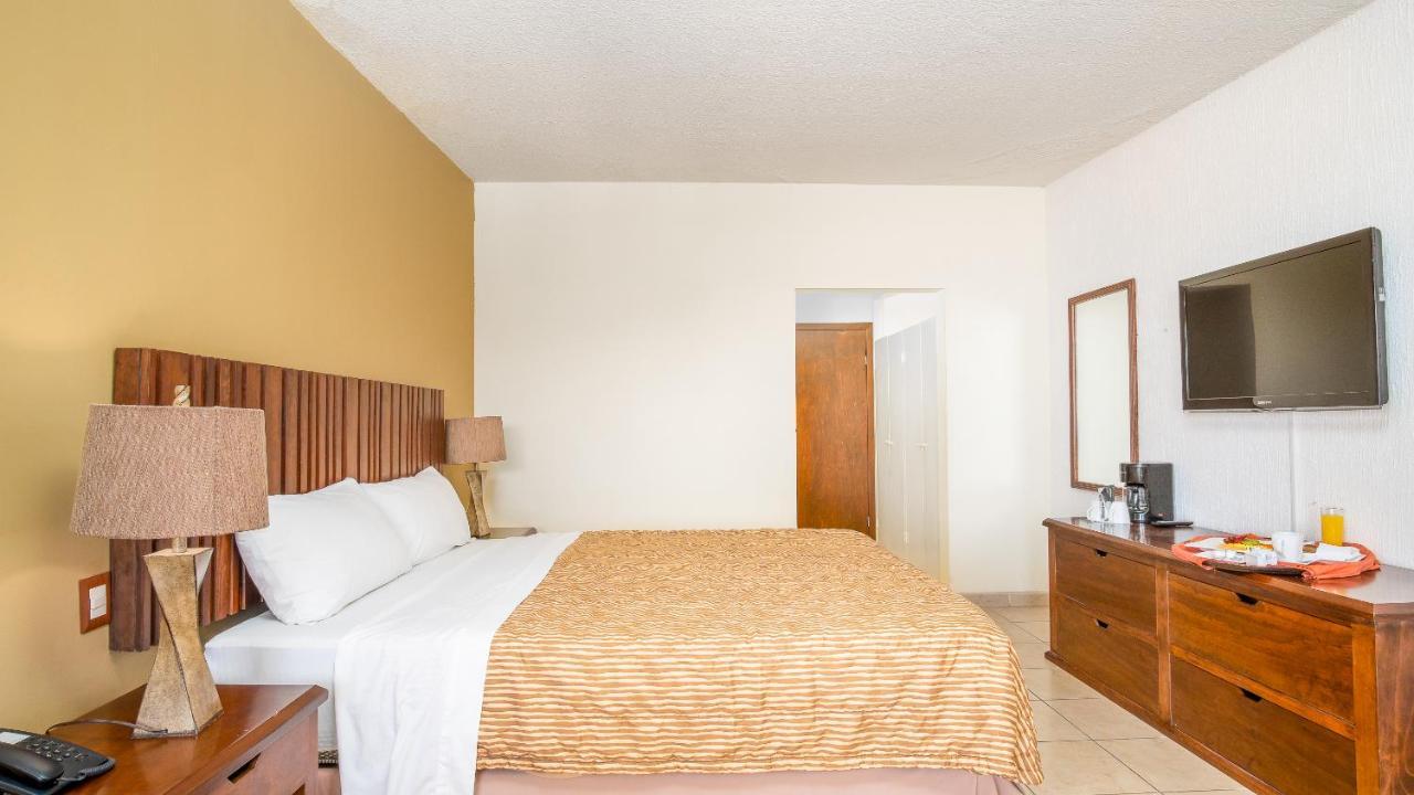 Puerto Nuevo Baja Hotel & Villas Росарито Экстерьер фото